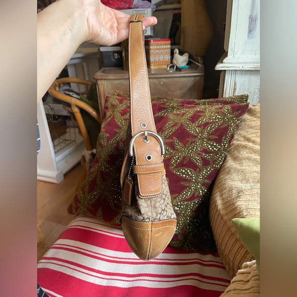 Coach soho Brown and Tan leather Shoulder Bag silver hardware EUC - Picture 6 of 7